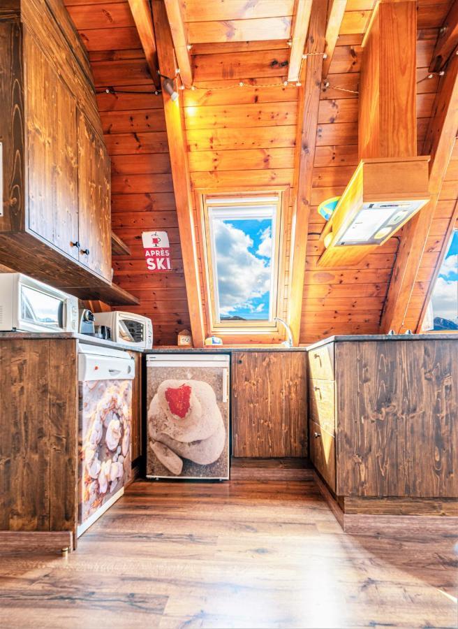 Apartamentos Aran Montcorbau Luaran gambar